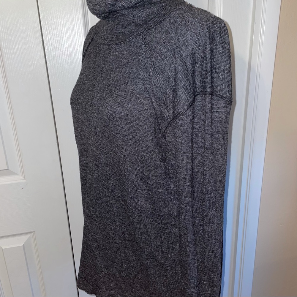 Free People Split Back Turtle Neck - image 4